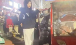 吃瓜网红16岁,揭秘网络红人的成长之路